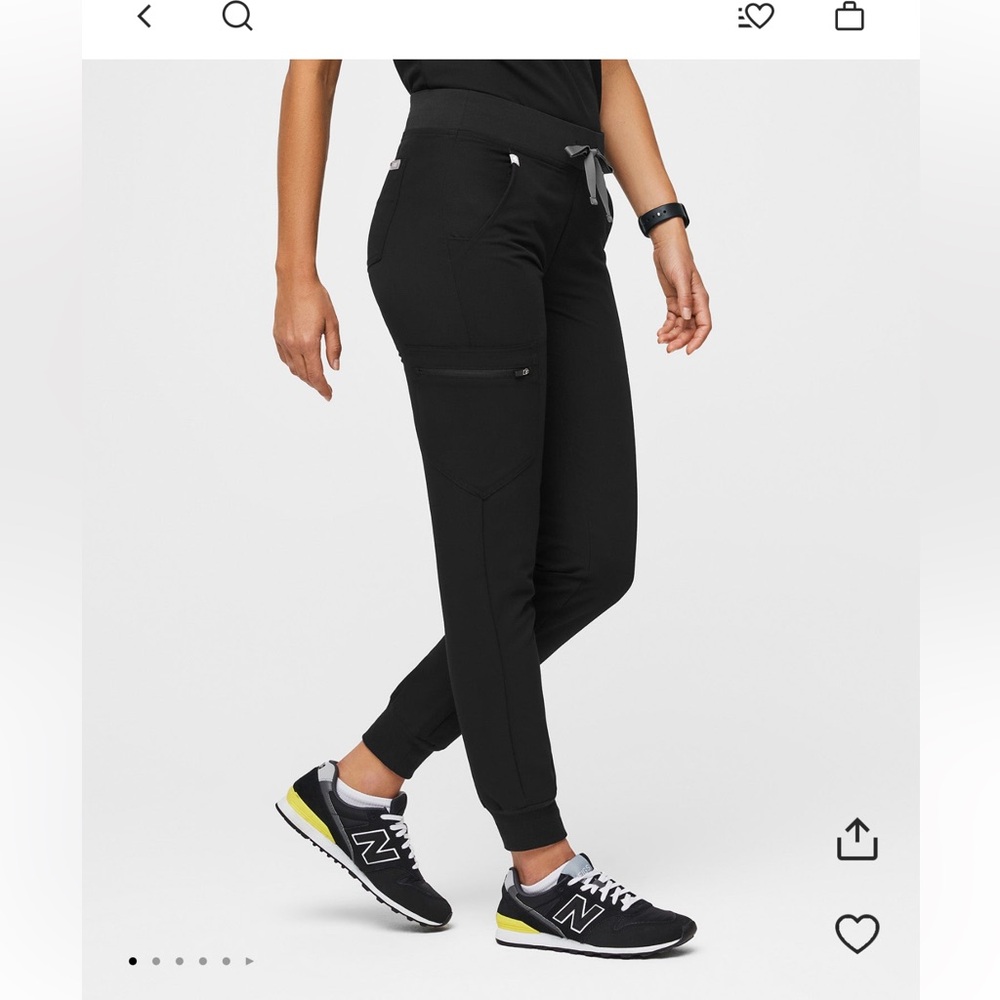 Figs Zamora jogger scrub pants in black size xsp